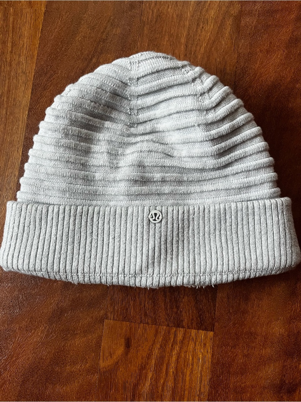 lululemon Light Gray Ribbed Beanie with fleece lining